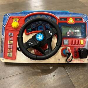 Melissa + Doug Paw Patrol Wood Dashboard Steering Wheel toy pretend play
